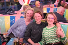 27Lieschen-Mueller-Cirque-du-burlesque-Berlin-cocktailbar-am-Alexanderplatz-2026
