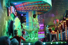feinster-Burlesque-Berlin-in-der-Burlesque-Bar-und-Erlebnis-Restaurant-Lieschen-Mueller-im-Fernsehturm-Alexanderplatz