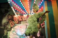 Lieschen-Mueller-Cirque-du-Burlesque-Bar-Berlin-im-Fernsehturm-19