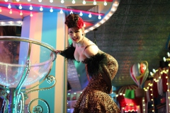 Lieschen-Mueller-Cirque-du-Burlesque-Bar-Berlin-im-Fernsehturm-37
