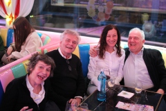 Lieschen-Mueller-Beste-Burlesque-Bar-am-Alexanderplatz-unterm-Fernsehturm-18