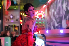 Lieschen-Mueller-Beste-Burlesque-Bar-am-Alexanderplatz-unterm-Fernsehturm-47