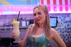 Lieschen-Mueller-Beste-Burlesque-Bar-am-Alexanderplatz-unterm-Fernsehturm-59