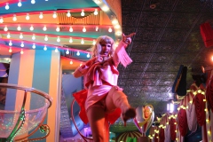 Lieschen-Mueller-Beste-Burlesque-Bar-am-Alexanderplatz-unterm-Fernsehturm-64