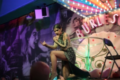 Lieschen-Mueller-Cirque-du-burlesque-Berlin-cocktailbar-am-Alexanderplatz-2026-17