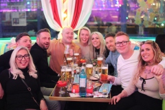 Cirque-du-Burlesque-bestes-Erlebnis-Berlin-Lieschen-Mueller-Bar-Restaurant-Eventlocation-Fernsehturm-Alexanderplatz-januar-2026-12