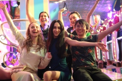 Cirque-du-Burlesque-bestes-Erlebnis-Berlin-Lieschen-Mueller-Bar-Restaurant-Eventlocation-Fernsehturm-Alexanderplatz-januar-2026-3