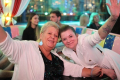 Cirque-du-Burlesque-bestes-Erlebnis-Berlin-Lieschen-Mueller-Bar-Restaurant-Eventlocation-Fernsehturm-Alexanderplatz-januar-2026-30