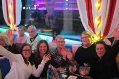 Lieschen-Mueller-Cirque-du-burlesque-Berlin-cocktailbar-am-Alexanderplatz-2026-5