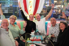 angesagte-Show-und-Burlesque-Bar-Berlinfuer-Weihnachtsfeiern-Lieschen-Mueller-im-Fernsehturm-am-Alexanderplatz-2026
