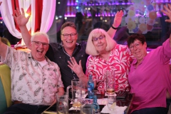 best-Place-Berlin-Burlesque-Bar-und-Erlebnis-Restaurant-Lieschen-Mueller-mit-Cirque-du-burlesque-Show-in-Berlin-unter-dem-Fernsehturm-Alexanderplatz-2026