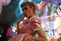 Lieschen-Mueller-Cirque-du-burlesque-Berlin-cocktailbar-am-Alexanderplatz30