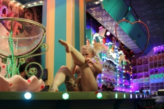 Lieschen-Mueller-Cirque-du-burlesque-Berlin-cocktailbar-am-Alexanderplatz4