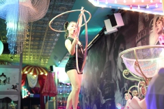 Lieschen-Mueller-Burlesque-Bar-Berlin-Erlebnis-Restaurant-und-Eventlocation-im-Fernsehturm-19