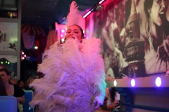 Lieschen-Mueller-Burlesque-Bar-Berlin-Erlebnis-Restaurant-und-Eventlocation-im-Fernsehturm-6