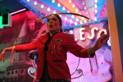 Lieschen-Mueller-Burlesque-Bar-Berlin-Erlebnis-Restaurant-und-Eventlocation-im-Fernsehturm-8