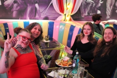 Lieschen-Mueller-Cirque-du-burlesque-Berlin-cocktailbar-am-Alexanderplatz17