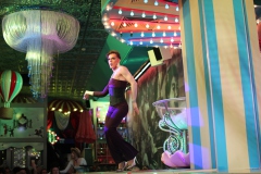 Lieschen-Mueller-Cirque-du-burlesque-Berlin-cocktailbar-am-Alexanderplatz4