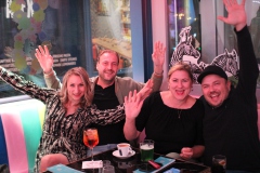 beste-Abend-Idee-in-Berlin-und-Gruppen-Abend-Lieschen-Mueller-Bar-und-Cirque-du-Burlesque-Fernsehturm-Alexanderplatz-2026