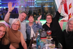 Best-Entertainment-Berlin-fuer-deinen-JGA-in-berlin-Burlesque-Bar-Lieschen-Mueller-im-fernsehturm-2026