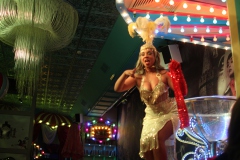 Lieschen-Mueller-Burlesque-Bar-Berlin-im-Fernsehturm-am-Alexanderplatz-28