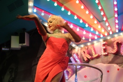 Lieschen-Mueller-Burlesque-Bar-Erlebnisrestaurant-Eventlocation-Berlin-Alexanderplatz-14