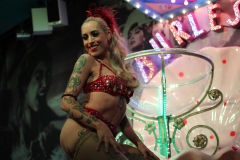 Lieschen-Mueller-Burlesque-Bar-Erlebnisrestaurant-Eventlocation-Berlin-Alexanderplatz-35