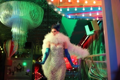 Lieschen-Mueller-Burlesque-Bar-Berlin-Erlebnis-Restaurant-Berlin-Fernsehturm-Bestes-Weihnachtsgeschenk-13