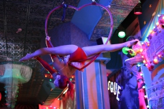 Lieschen-Mueller-Burlesque-Bar-Berlin-Erlebnis-Restaurant-Berlin-Fernsehturm-Bestes-Weihnachtsgeschenk-15