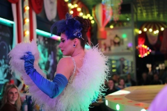 Lieschen-Mueller-Burlesque-Bar-Berlin-Erlebnis-Restaurant-Berlin-Fernsehturm-Bestes-Weihnachtsgeschenk-17