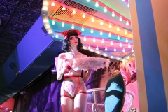 Lieschen-Mueller-Burlesque-Bar-Berlin-Erlebnis-Restaurant-Berlin-Fernsehturm-Bestes-Weihnachtsgeschenk-29