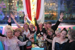 Lieschen-Mueller-Cirque-du-burlesque-Berlin-cocktailbar-am-Alexanderplatz-2026-10