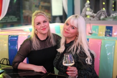 ieschen-Mueller-Burlesque-Bar-Berlin-Erlebnis-Restaurant-Berlin-Fernsehturm-Bestes-Weihnachtsgeschenk-23