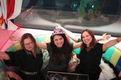 ieschen-Mueller-Burlesque-Bar-Berlin-Erlebnis-Restaurant-Berlin-Fernsehturm-Bestes-Weihnachtsgeschenk-30