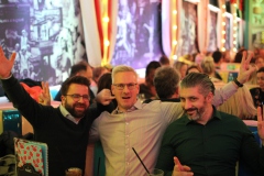 ieschen-Mueller-Burlesque-Bar-Berlin-Erlebnis-Restaurant-Berlin-Fernsehturm-Bestes-Weihnachtsgeschenk-35