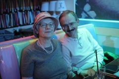 ieschen-Mueller-Burlesque-Bar-Berlin-Erlebnis-Restaurant-Berlin-Fernsehturm-Bestes-Weihnachtsgeschenk-37