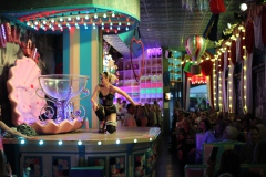 Lieschen-Mueller-Cirque-du-burlesque-Berlin-cocktailbar-am-Alexanderplatz-2026-0