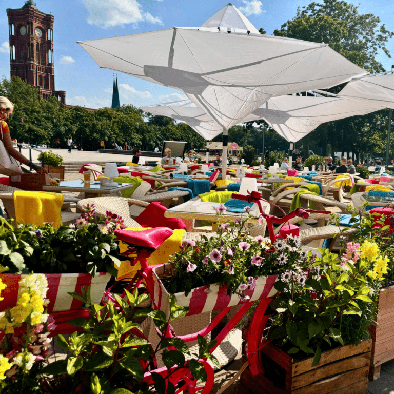 Sommerterrasse am Roten Rathaus