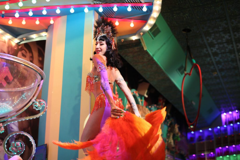 Cirque du Burlesque,