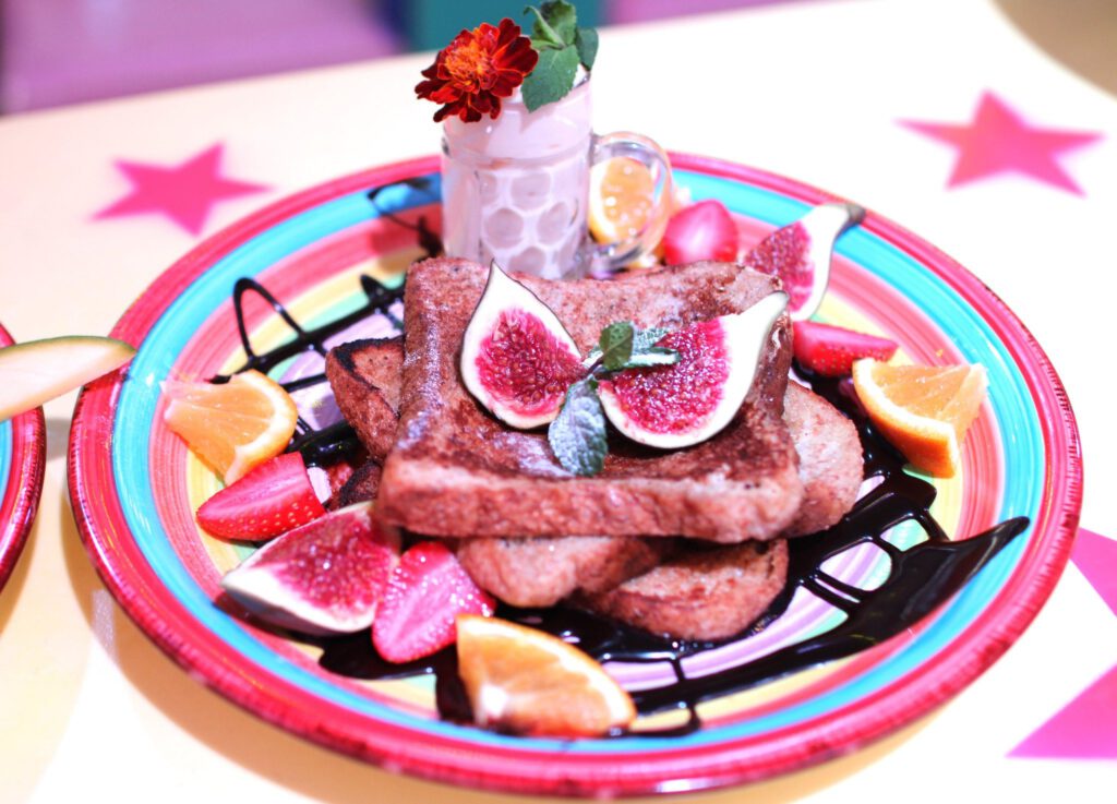 A Perfect Day at Lieschen Mueller: From Cozy Breakfast to Captivating Evening Show in Berlin Mitte 6 breakfast at lieschen mueller