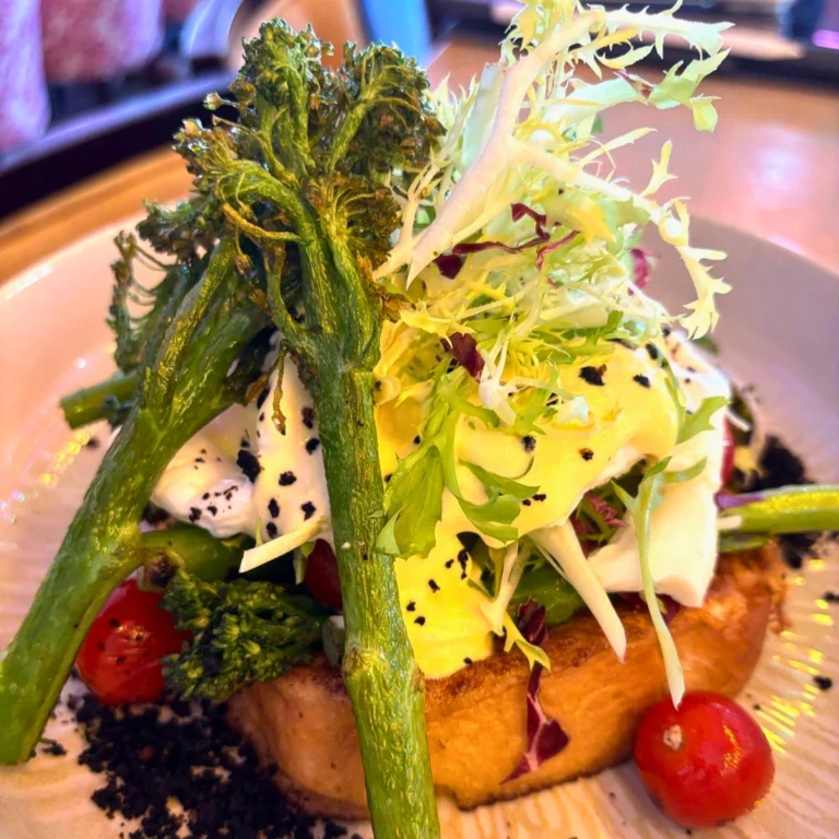 BURLESQUE BENEDICT