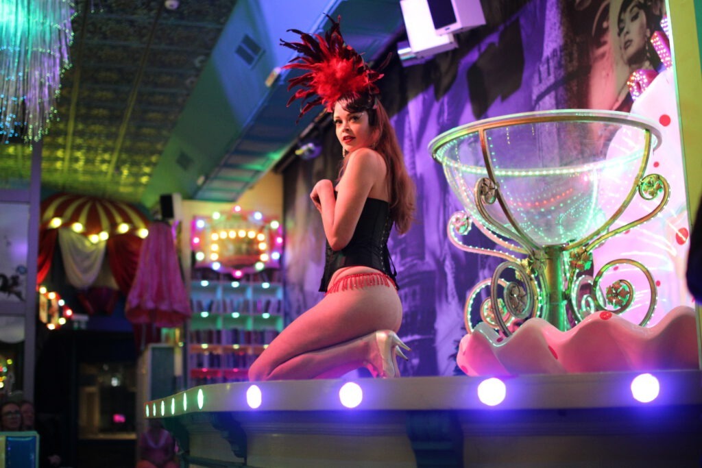 beste Burlesque Show Berlin Lieschen Müller